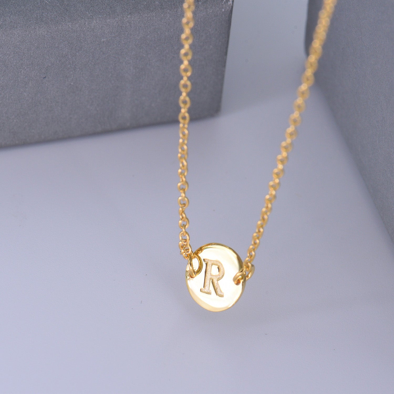 Gold Coin Initial Necklace [ Letter R ] - .925 Sterling Silver [18K Gold Plated] - [14 Inch]