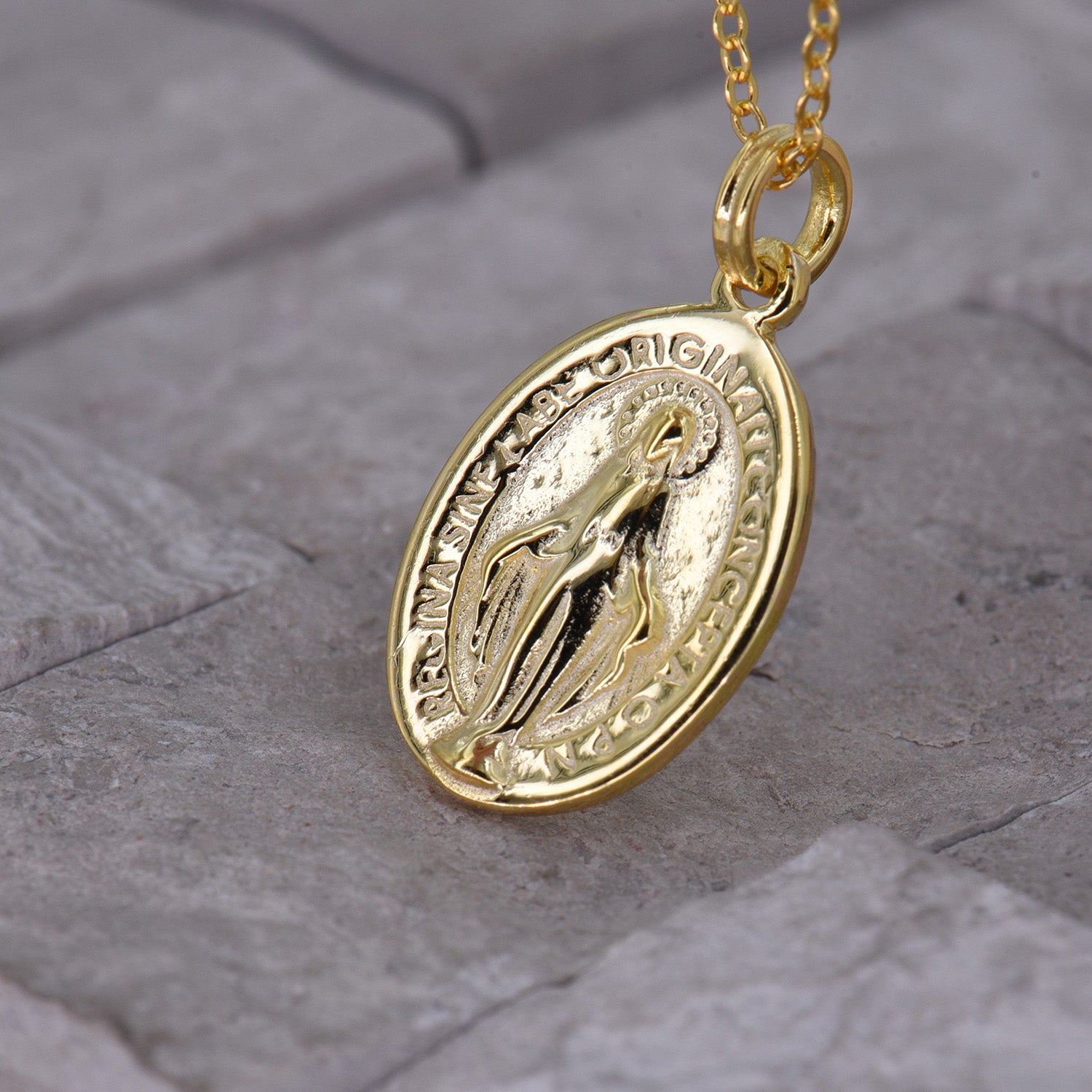 Mother of God Oval Pendant Necklace [Catholic Medallion] - Virgin Mary - [.925 with 18K]